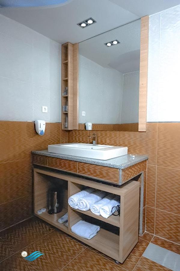 Biser Hotel Derventa Экстерьер фото