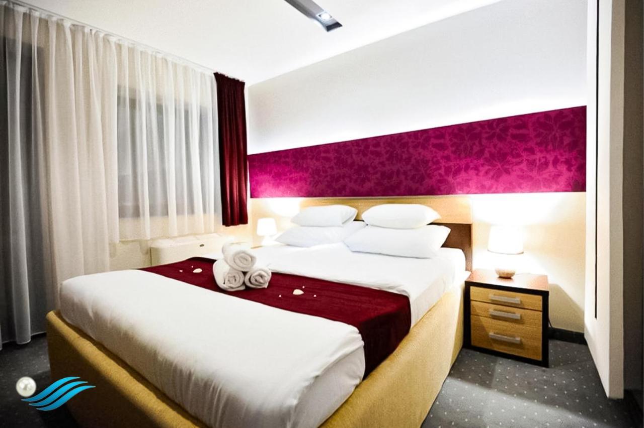 Biser Hotel Derventa Экстерьер фото