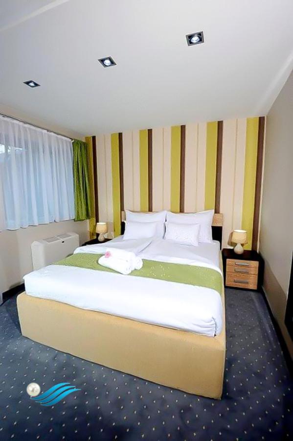 Biser Hotel Derventa Экстерьер фото